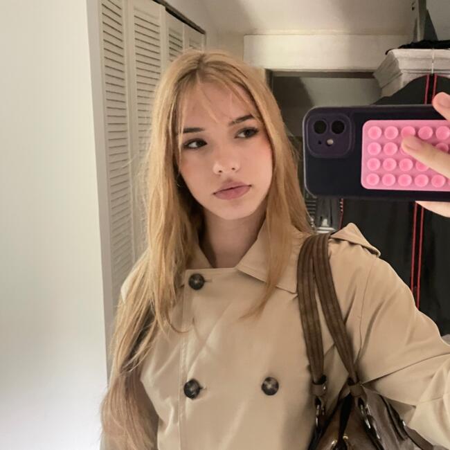 Babysitter in Arles: Anna