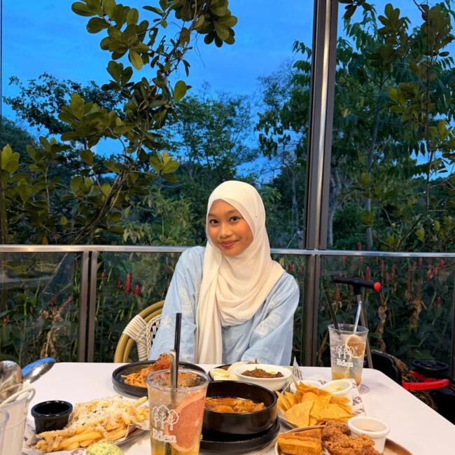 位于Singapore Island的临时保姆: Nasuha