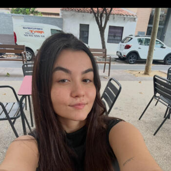 Babysitter in Cornellà de Llobregat: Iris