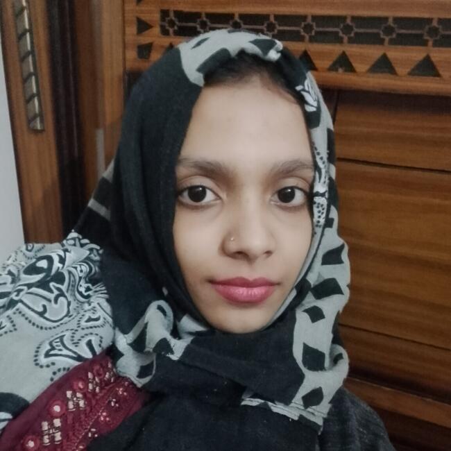 Nanny in Karachi: Tayyaba