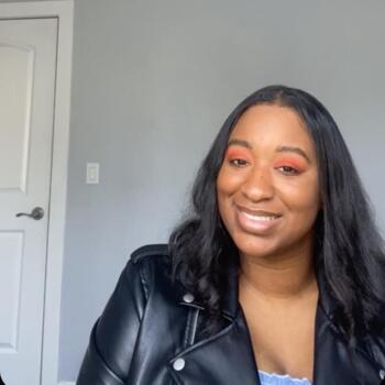 Babysitter in Long Beach: Yonique