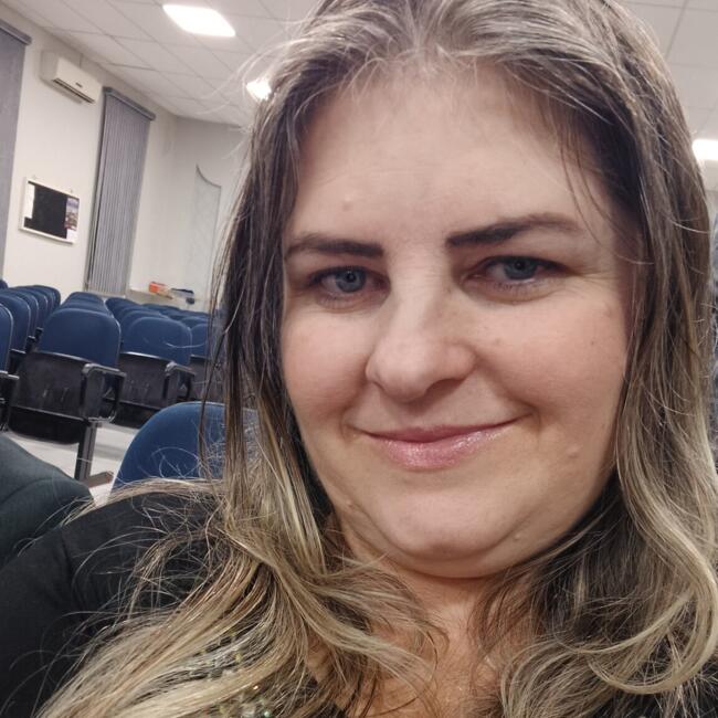 Babysitter in Porto Alegre: Damares