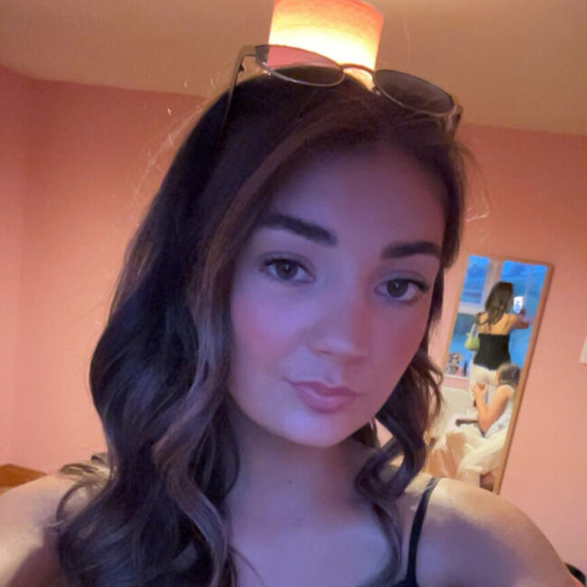 Babysitter in Newcastle upon Tyne: Molly-Jo