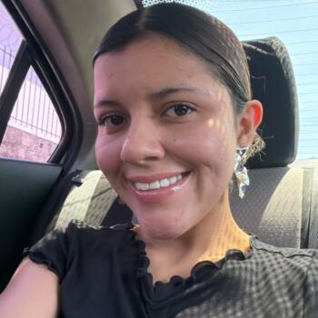 Babysitter in San Salvador: Vanessa
