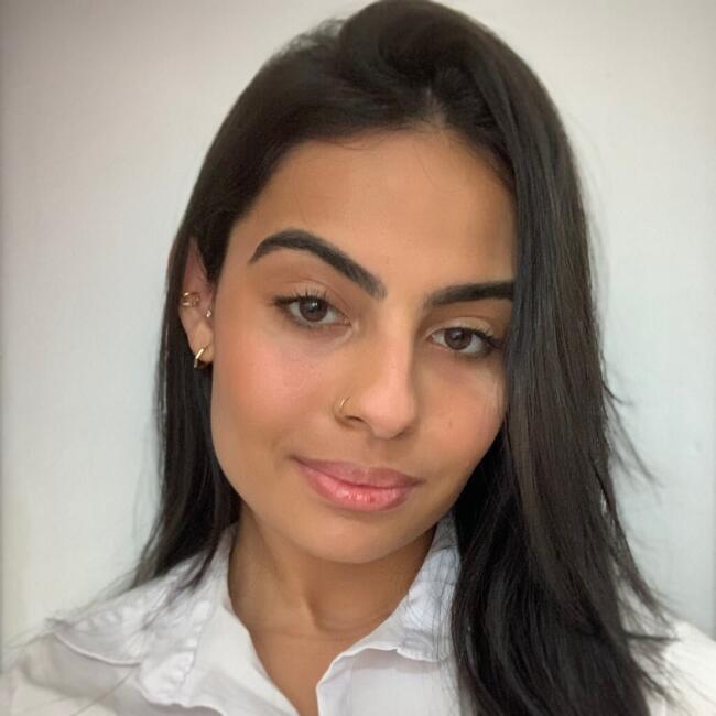 Babysitter in Palhoça: Nádia dos Santos