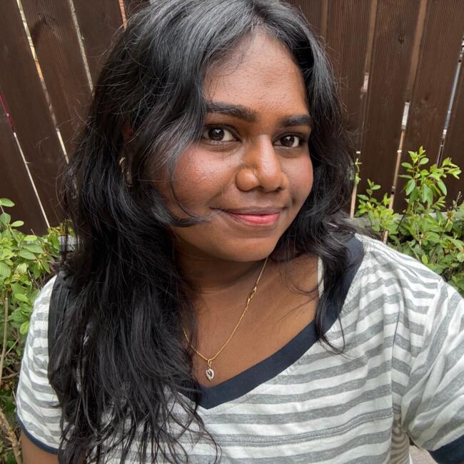 Babysitter in Singapore: Anush