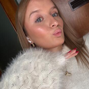 Babysitter in Aalst: Ybe