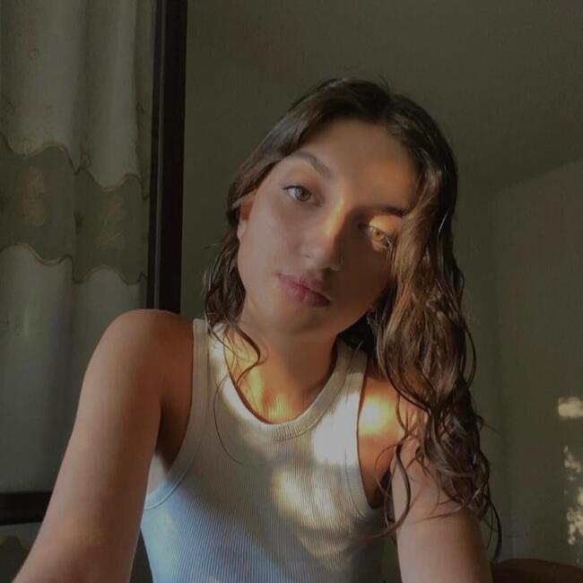 Babysitter in Nicolosi: Rebecca
