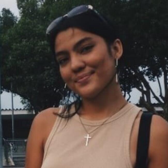 Babysitter in Porto: Gabriela Pardo