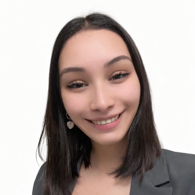 Niñera en Ciudad del Libertador General San Martín: Ximena