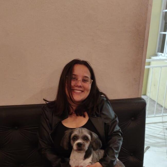 Babysitter in Brusque: Luana