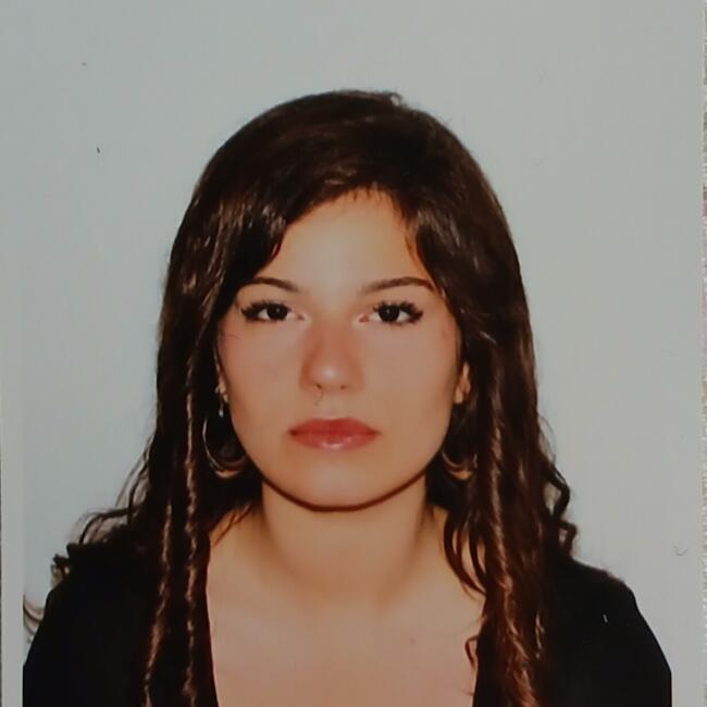 Babysitter in Arezzo: Valentina