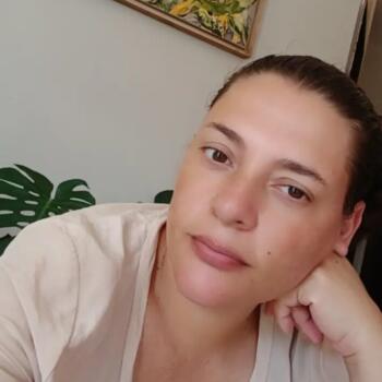 Babá em Ourinhos: Karine
