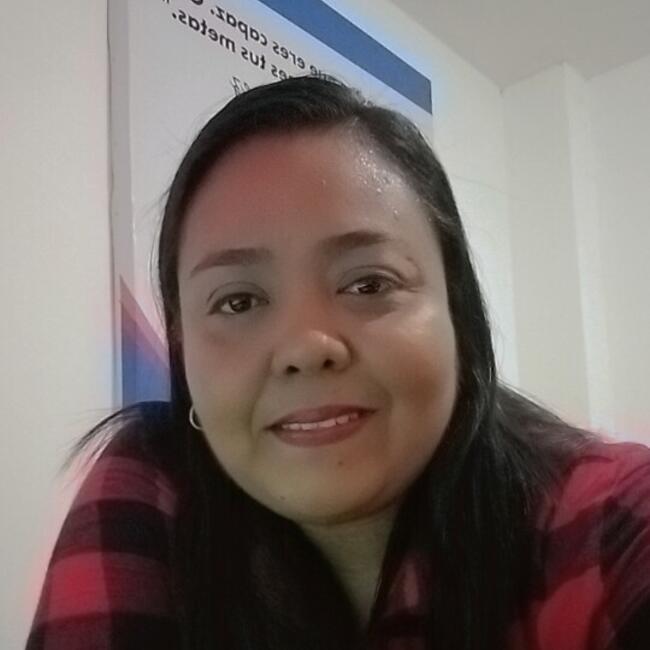 Niñera en Medellín: Madis