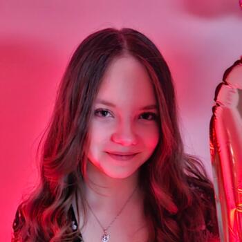 Babysitter Edmonton: Yuliia