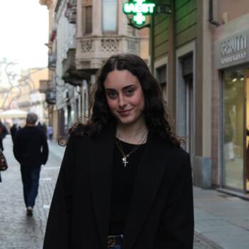 Babysitter in Alba: Monica