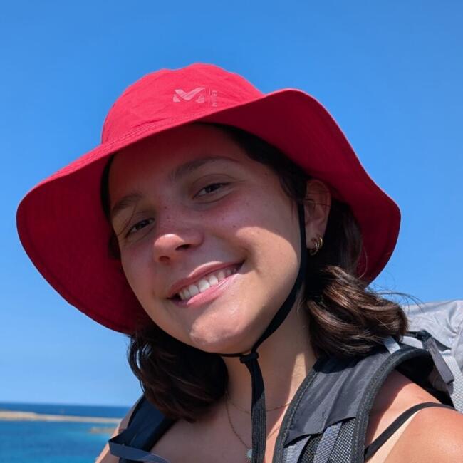 Babysitter in Bron: Anna