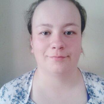 Babysitter in Cachoeirinha: Camila