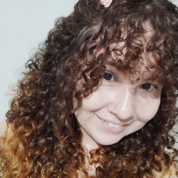 Babysitter Recife: Dayany