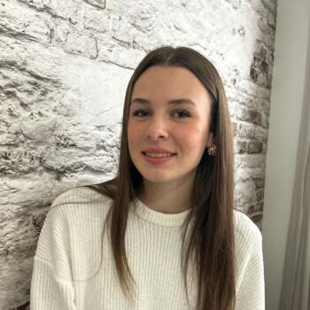 Babysitter in Mulsanne: Naomy