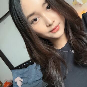 Babysitter in Singapore Island: Cantika