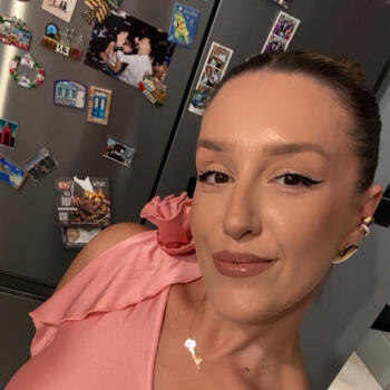 Δουλειά για babysitter στην περιοχή Περιστέρι: δουλειά φύλαξης παιδιών ΧΡΙΣΤΙΝΑ