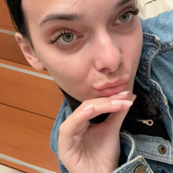 Babysitter Artémida: Estera Lavinia