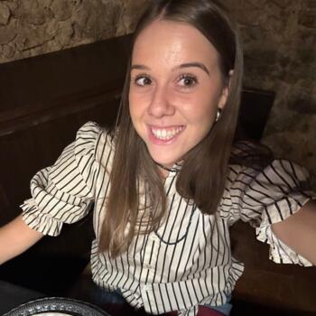 Babysitter in Dos Hermanas: Raquel