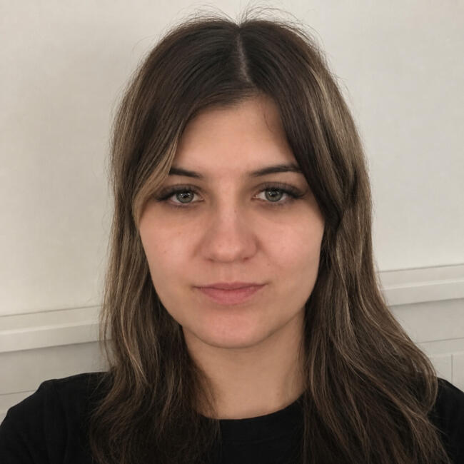 Babysitter in Prace: Marie