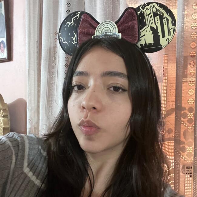 Babysitter in Mexico City: Frida