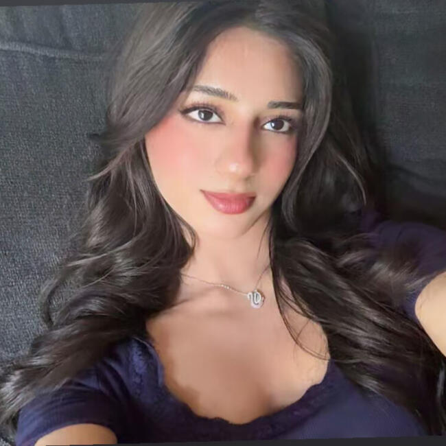 Babysitter in Mississauga: Malika