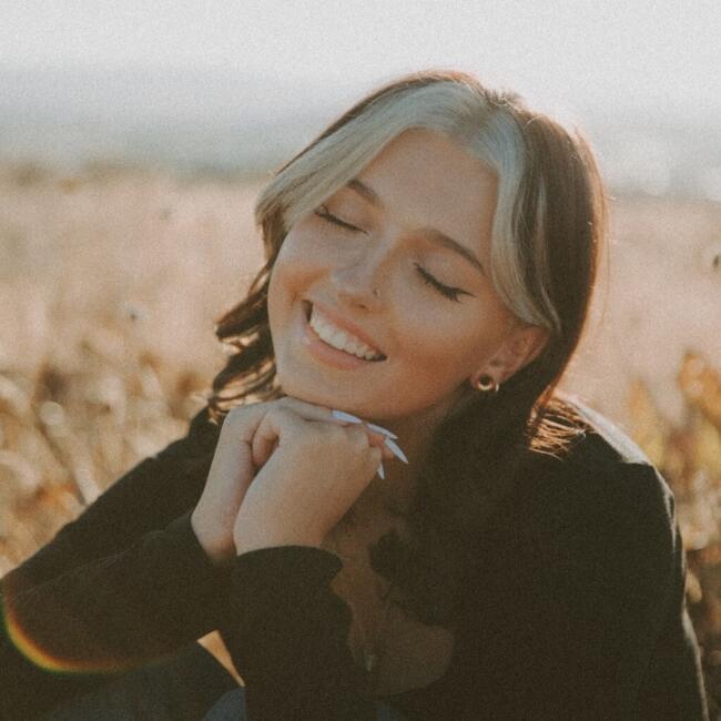 Babysitter in Yakima: Decari