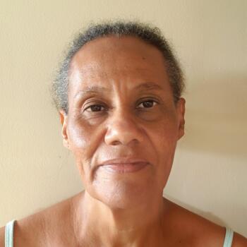 Babysitter in Sete Lagoas: Maria