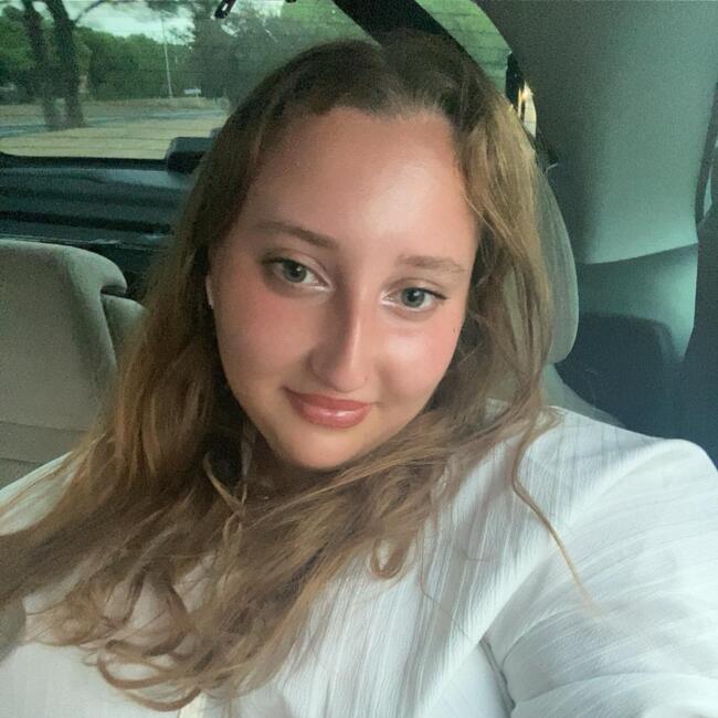 Babysitter in Saint-Soupplets: Meliha