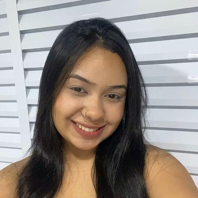 Babysitter in Carapicuíba: Julia