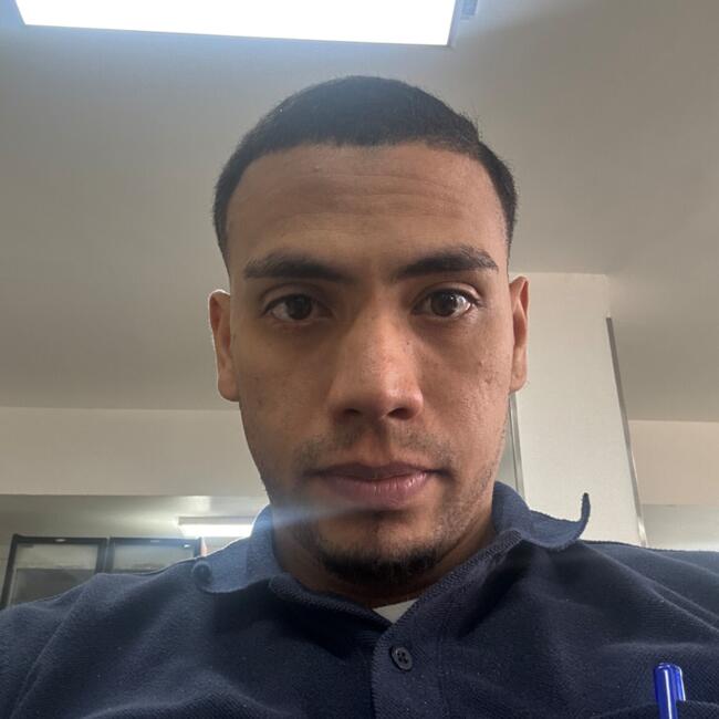 Trabajo para niñera en Cali: Andres Camilo