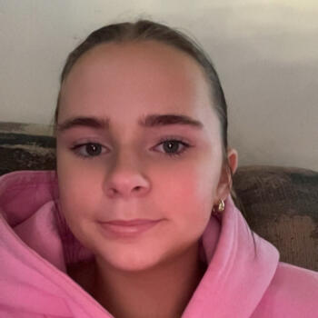 Babysitter in Saint Michael: Greta