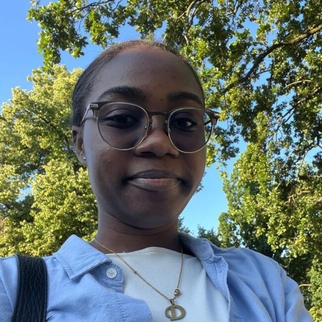 Babysitter in Berlin: Alle