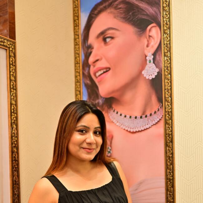 पुणे में बेबीसिटिंग की नौकरी: Snehal