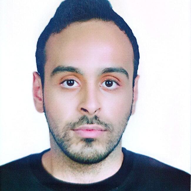 Babysitter in Florence: Ahmad