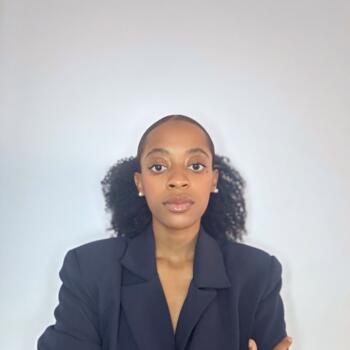 Trabalhos de ama em Almada: Trabalho de babysitting Vuvu