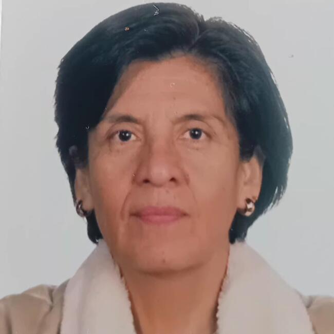 Niñera en Pamplona: Yanina Zaric