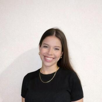 Babá em Natal: Laura