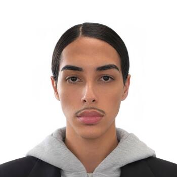 Babysitter in Conflans-Sainte-Honorine: Adil