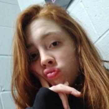 Babysitter in Elkhart (Indiana): Kayleigh