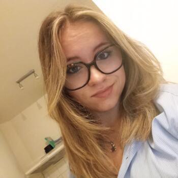 Babysitter in Cournon-d'Auvergne: Océane