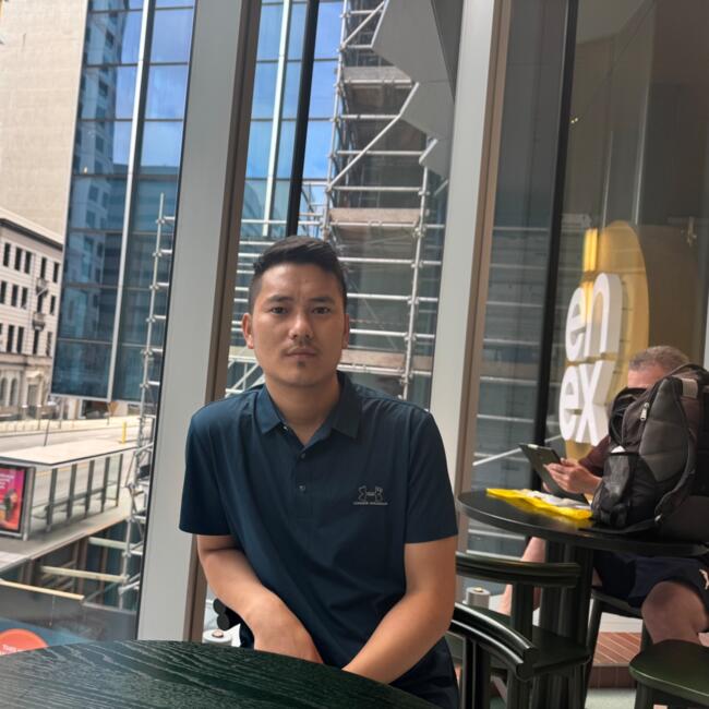 Babysitter in Perth: Phub