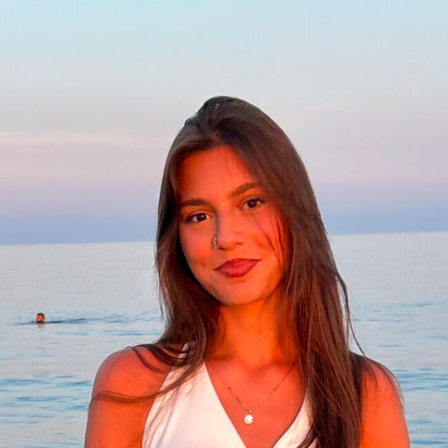 Babysitter in Vendôme: Clara