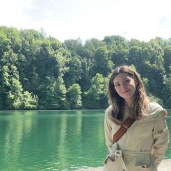 Babysitter in Aix-en-Provence: Aikaterini