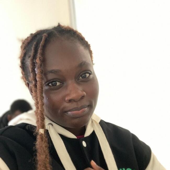 Babysitter in Tours: Sorelle